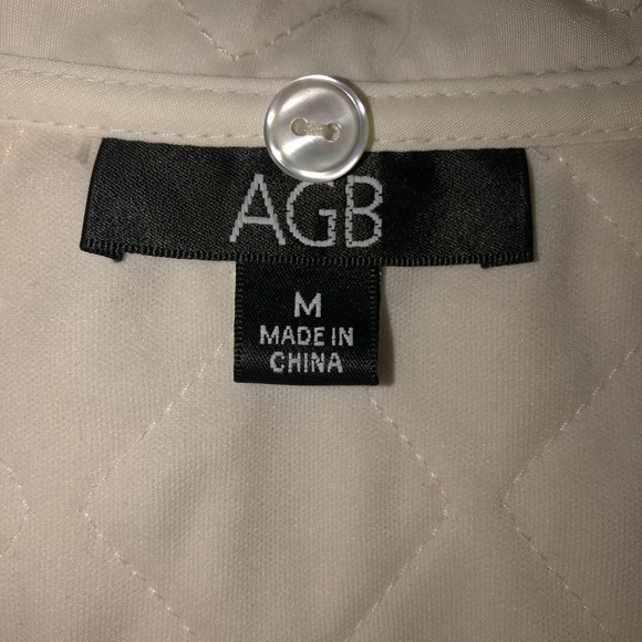 Quilted Vest - LIKE NeW! - Picture 2 of 4